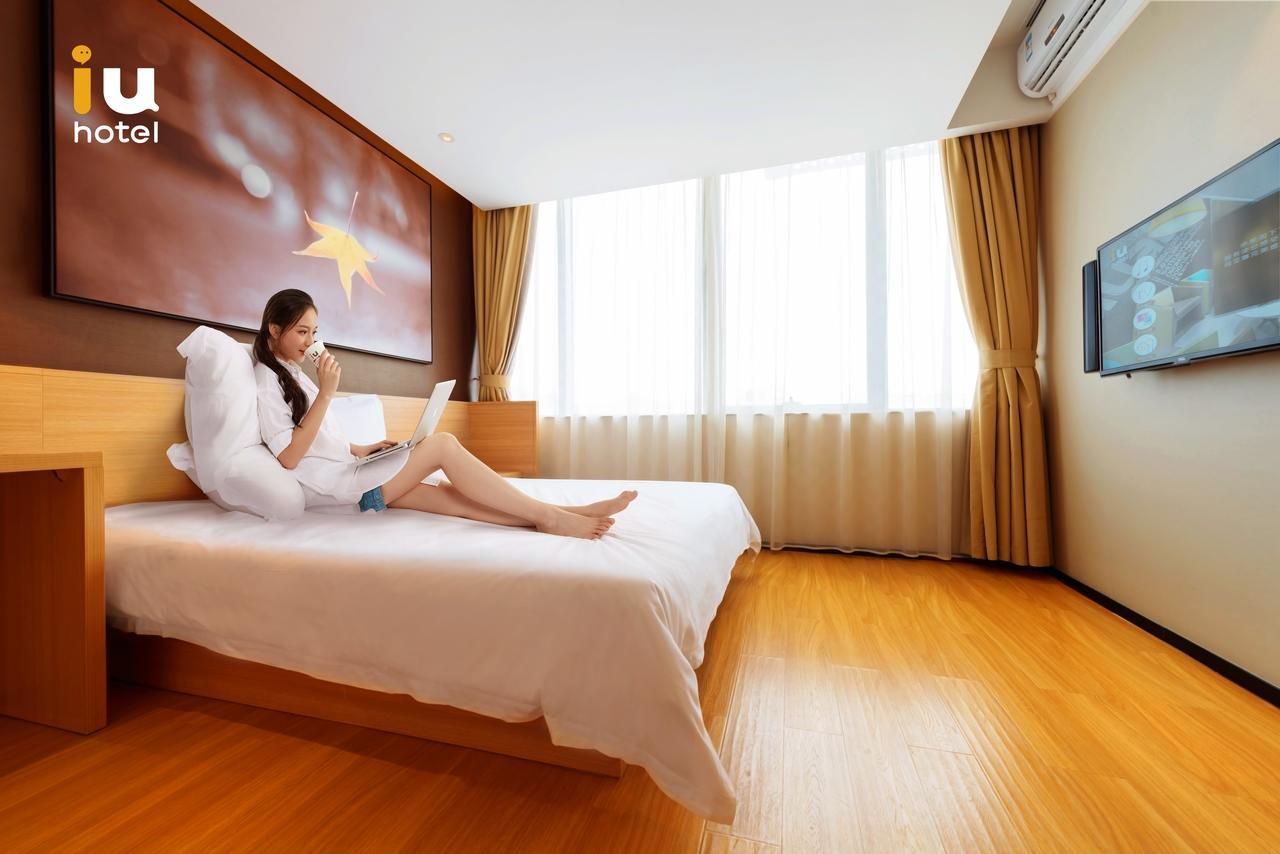 Iu Hotel Zhanjiang Haibin Avenue Xinhaimingchen Экстерьер фото